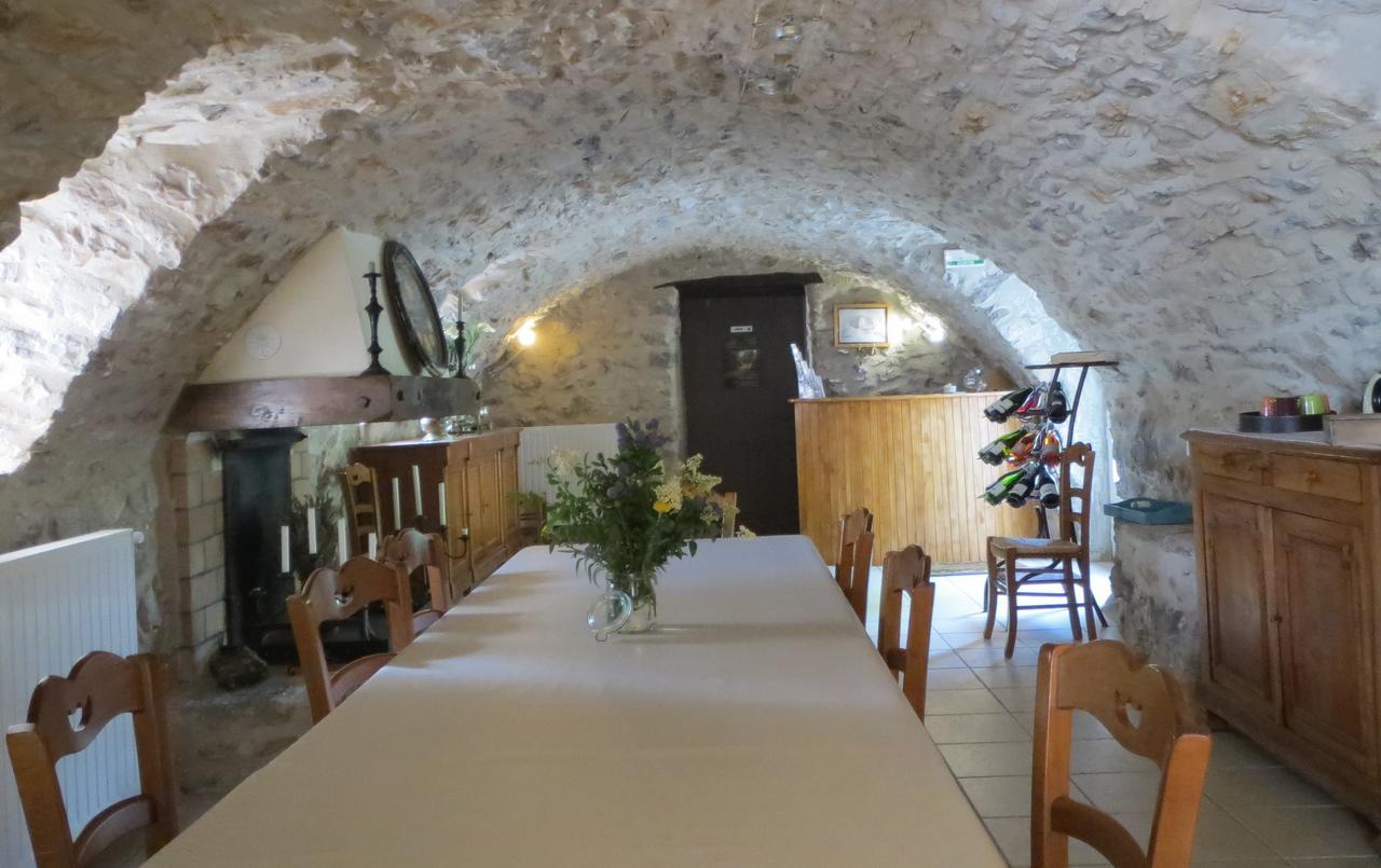 Les Hauts D'Issensac Causse-de-la-Selle Eksteriør bilde